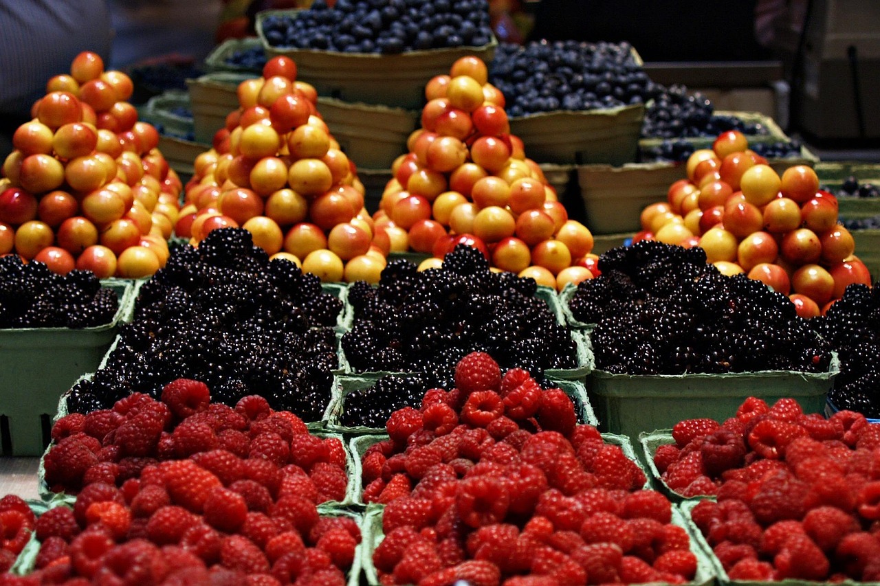 Farmers Markets Munich: Best Stalls & July Seasonal Produce